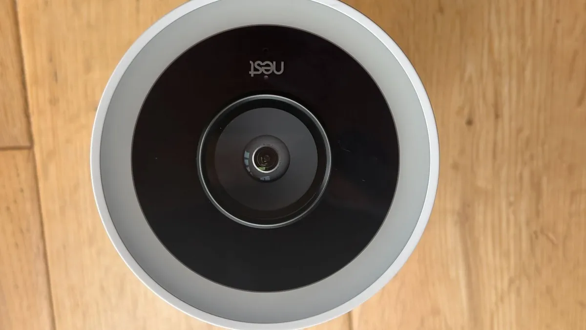 Google Nest CamIQ Outdoor Original Great Conditio - Image 2