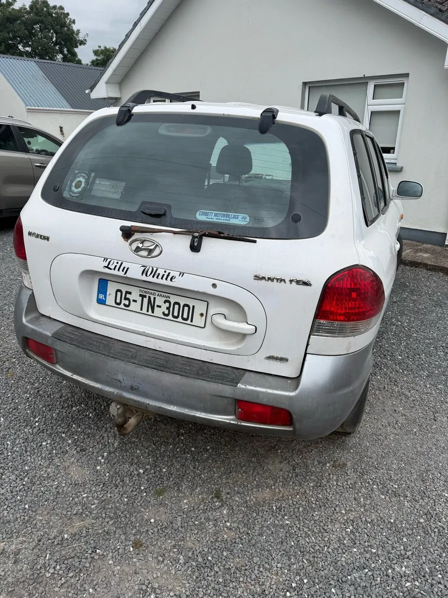 2005 Hyundai Santa Fe AWD - Image 4
