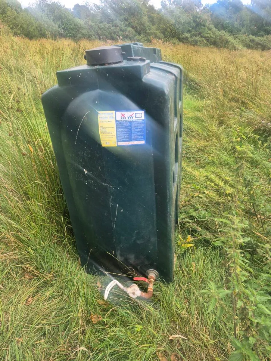 Oil tanks - Image 2
