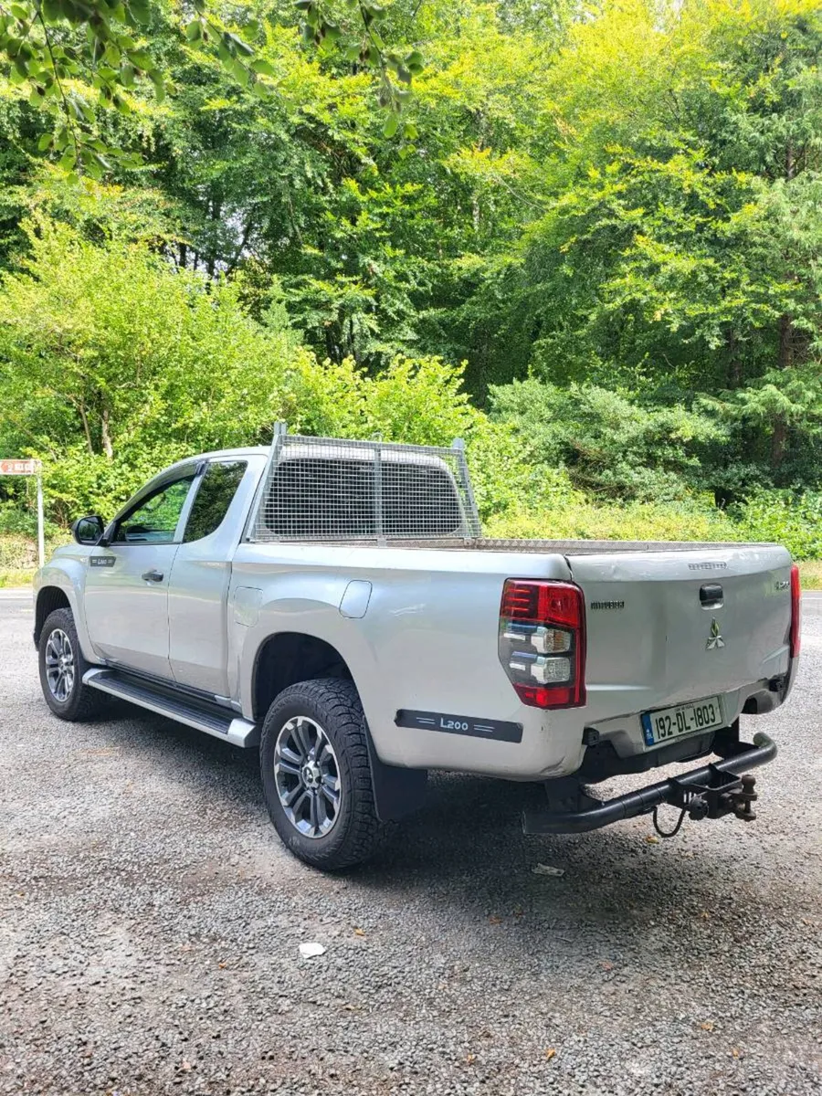 Mitsubishi l200 - Image 4
