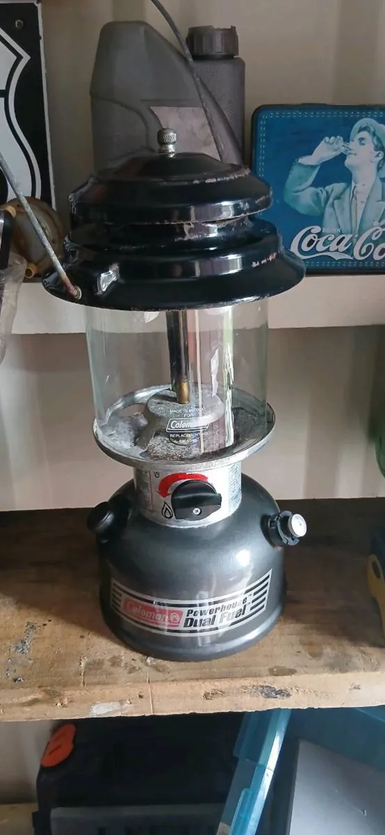 Coleman dual fuel lantern - Image 1