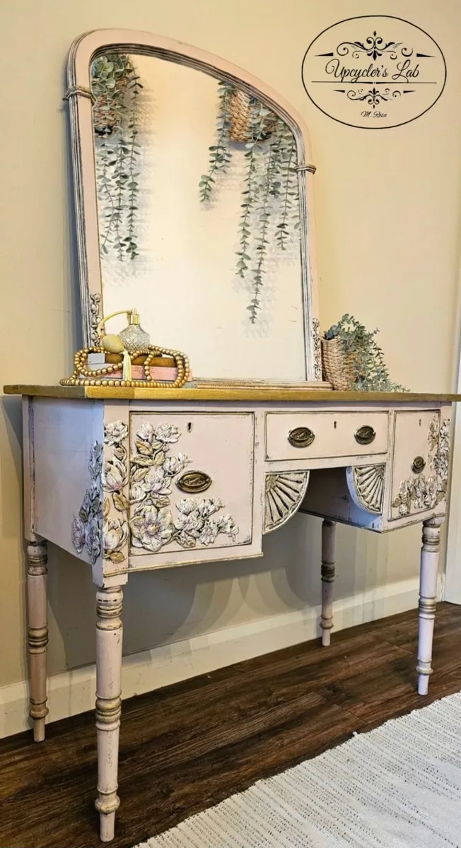 Vintage Dressing table with mirror - Image 1