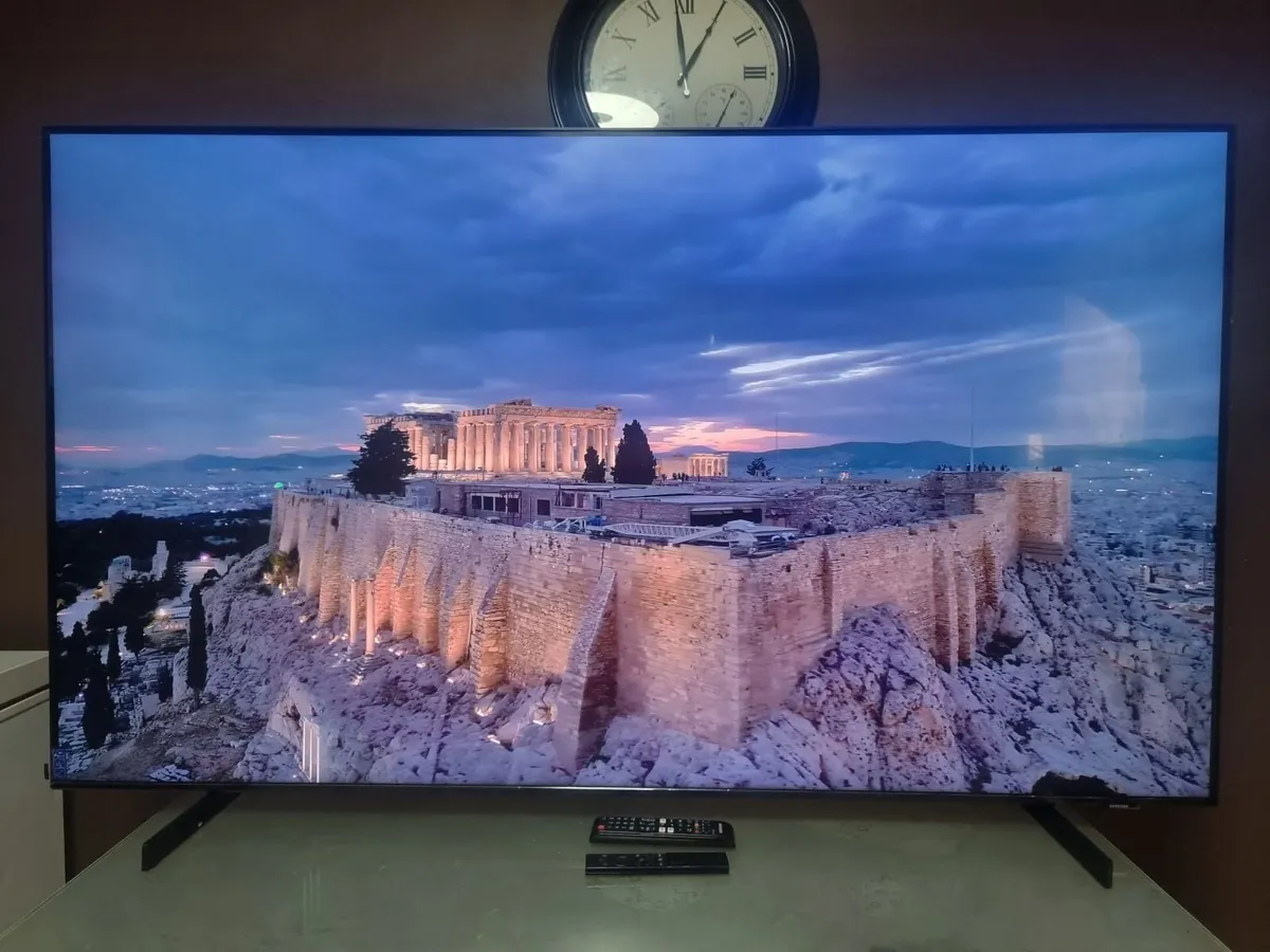 50" Samsung Slimline QLED Crystal 4K HDR Smart LED - Image 4