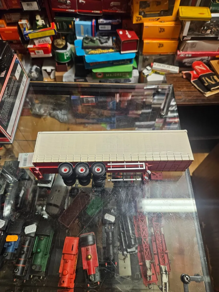 Corgi Trailer - Image 1