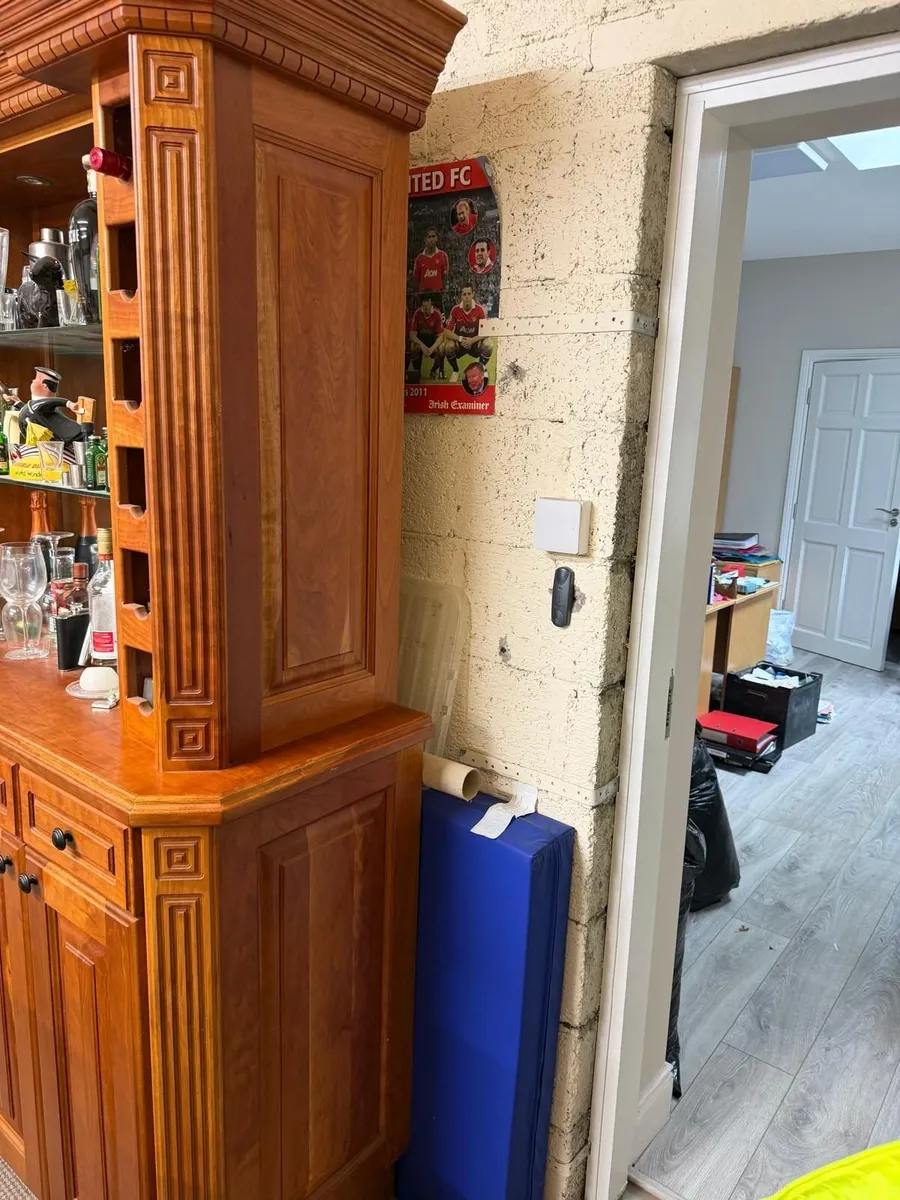 home bar - Image 2