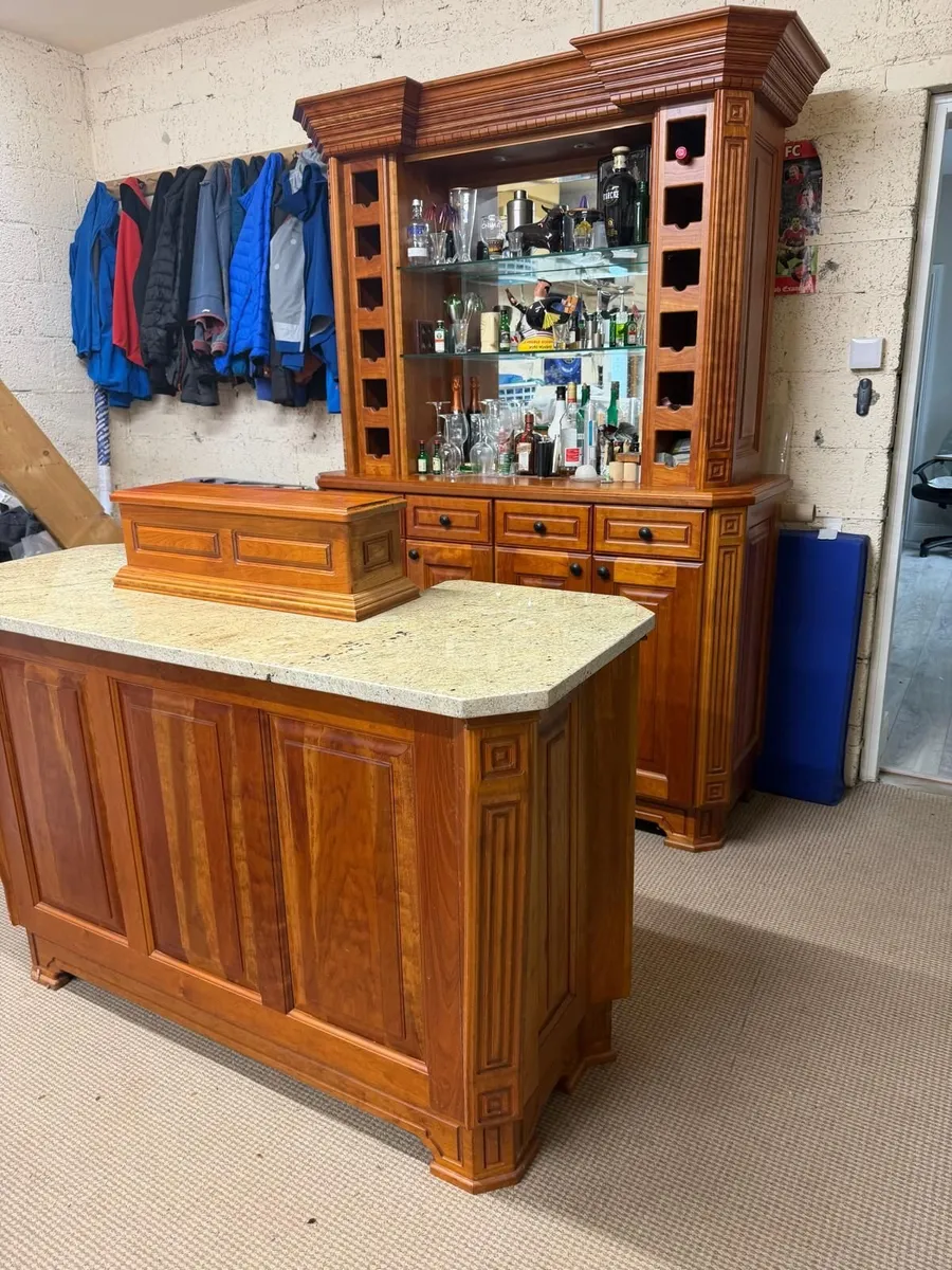 home bar - Image 1