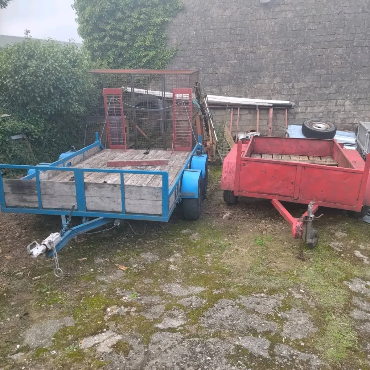 Trailers - Image 1