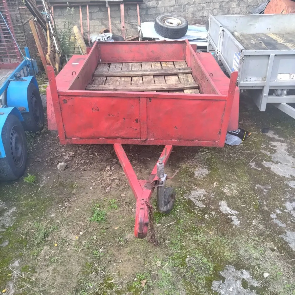 Trailers - Image 3