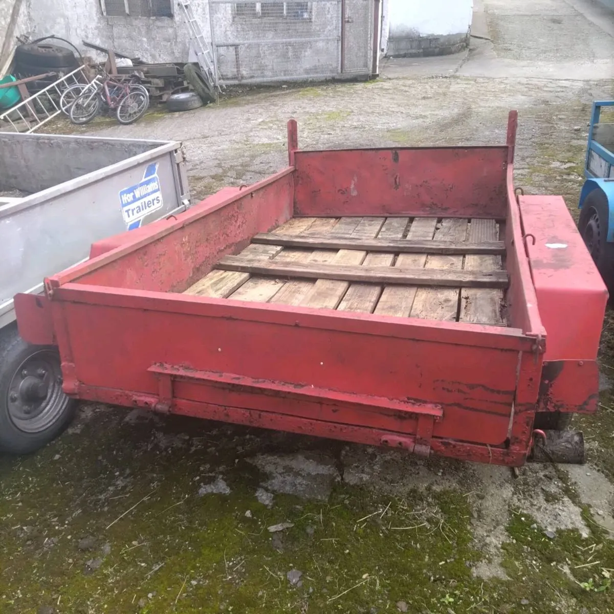 Trailers - Image 4