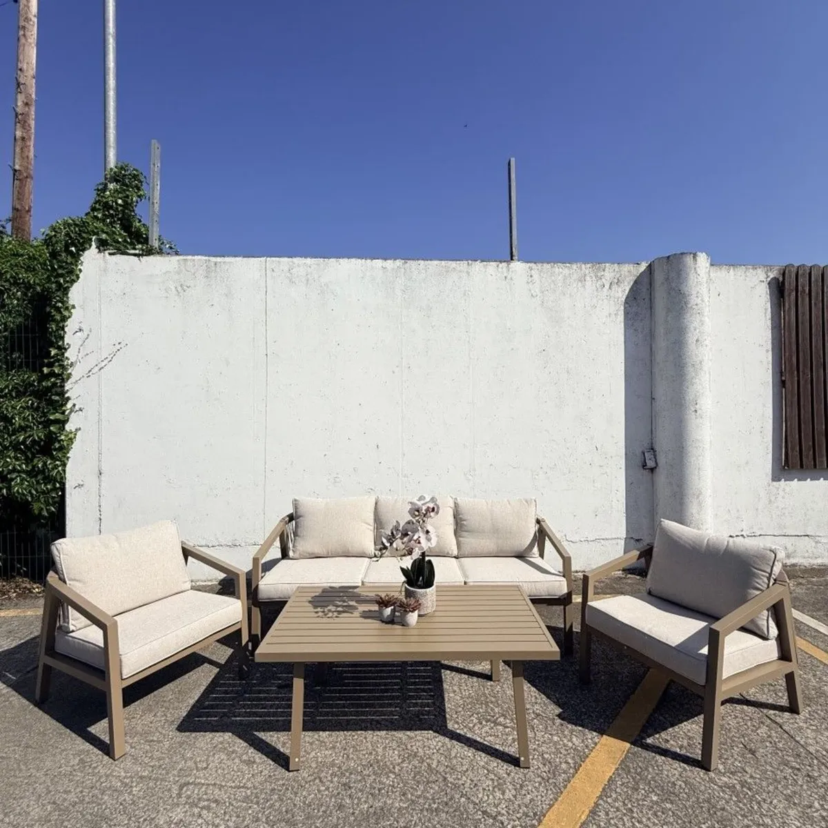 Outdoor Garden Furniture - Image 1
