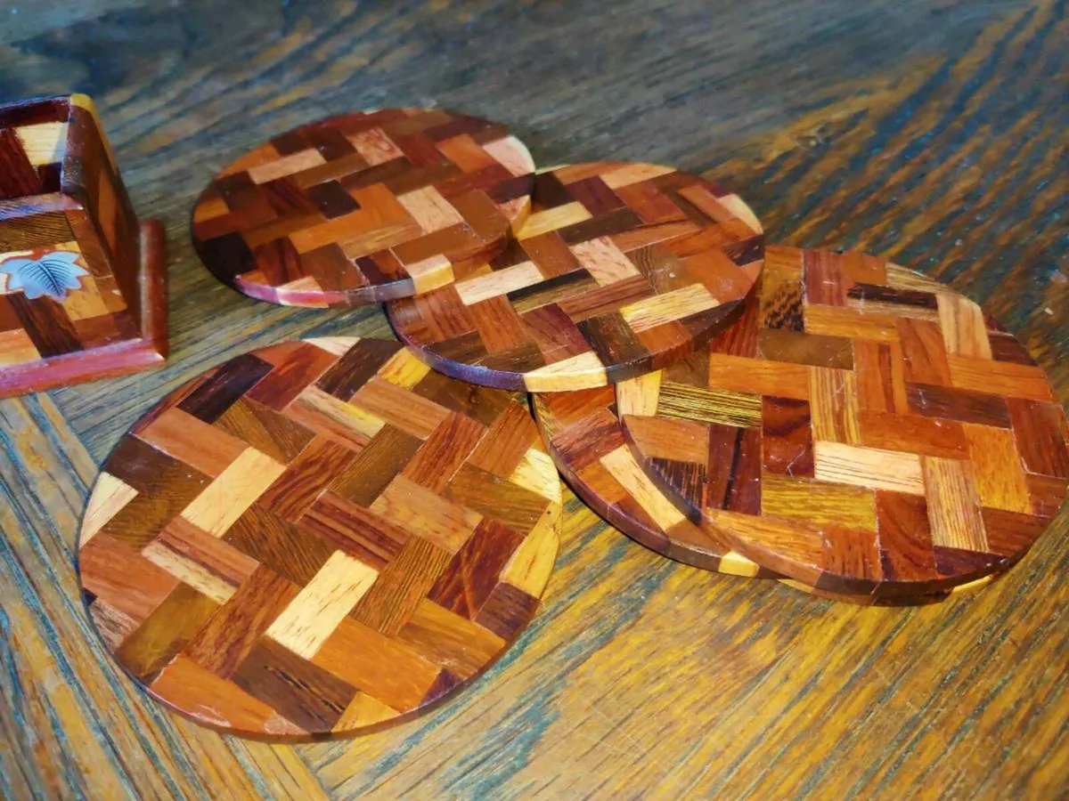RARE, MOTHER OF PEARL, Set Of 6 Wooden Coasters ! - Image 4