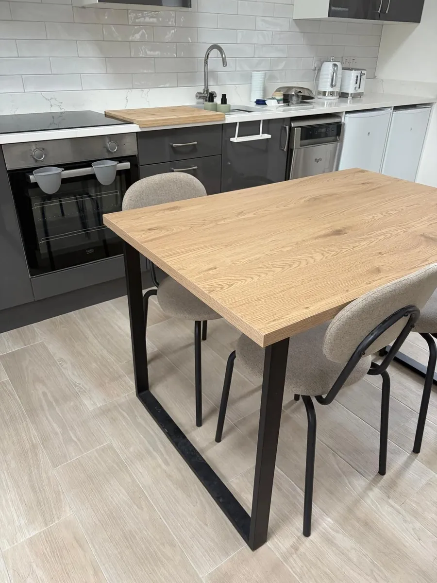 Kitchen Table and Chairs - Image 1