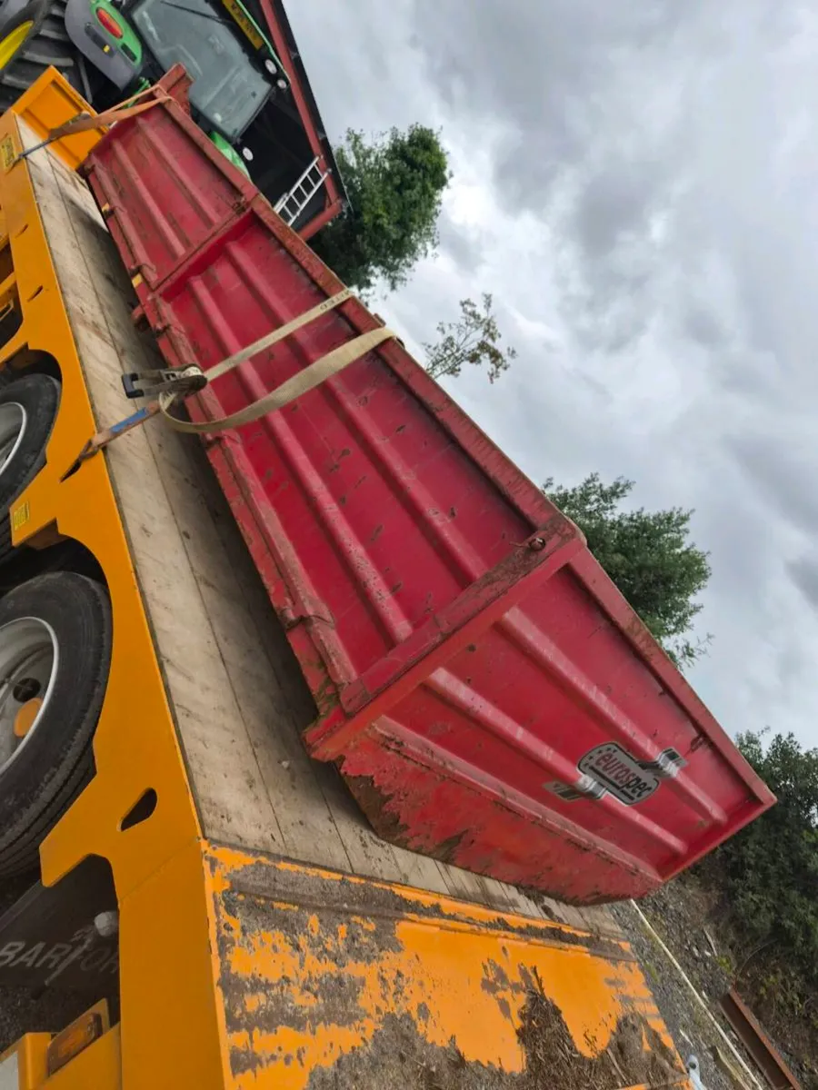 Dump trailer - Image 1