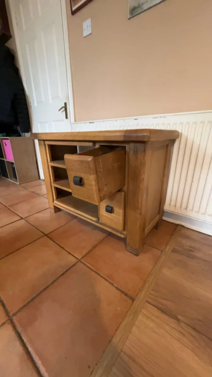Wooden TV unit - Image 1