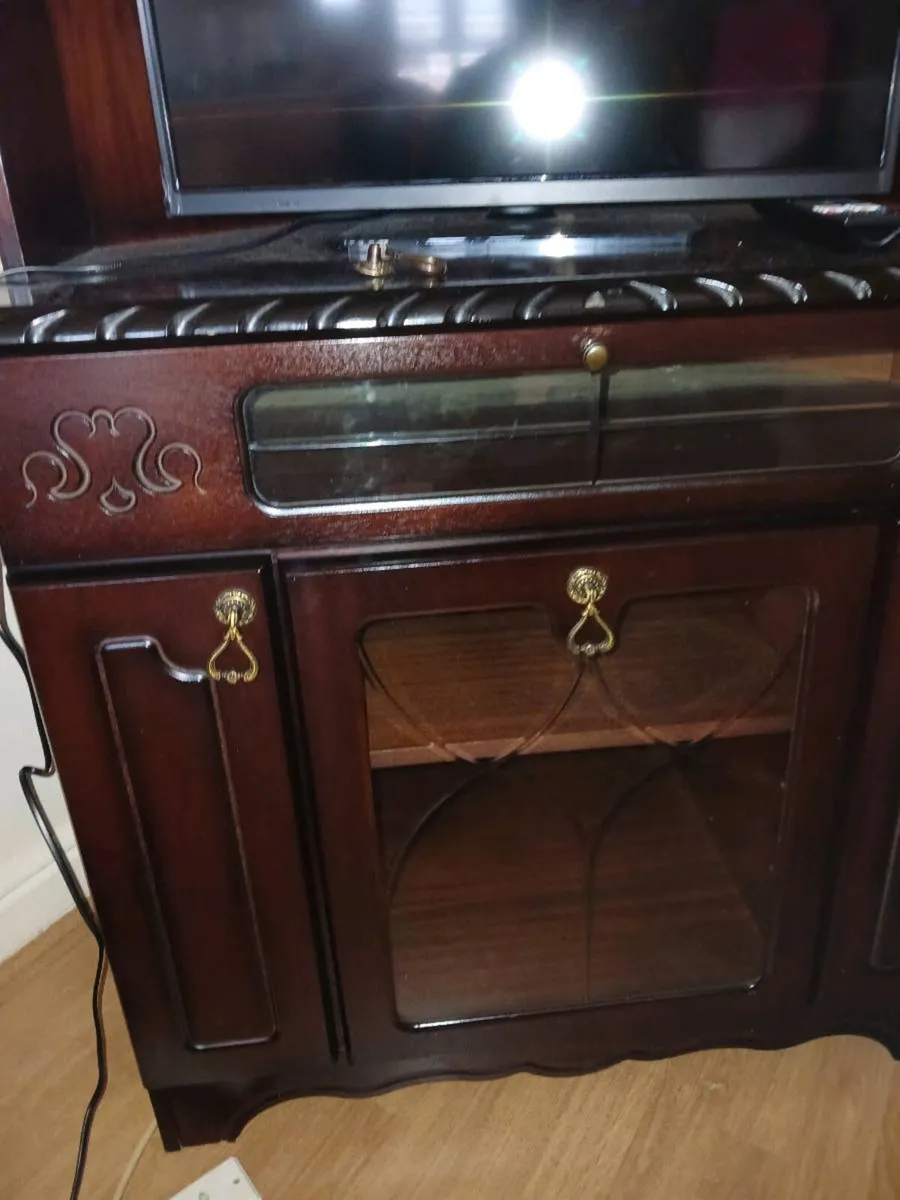Dark wood and glass cabinet - Image 2