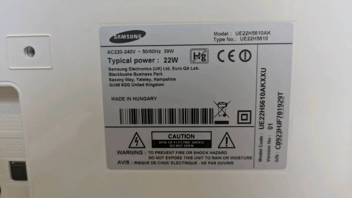 Samsung 22inch Smart LCD TV - Image 4