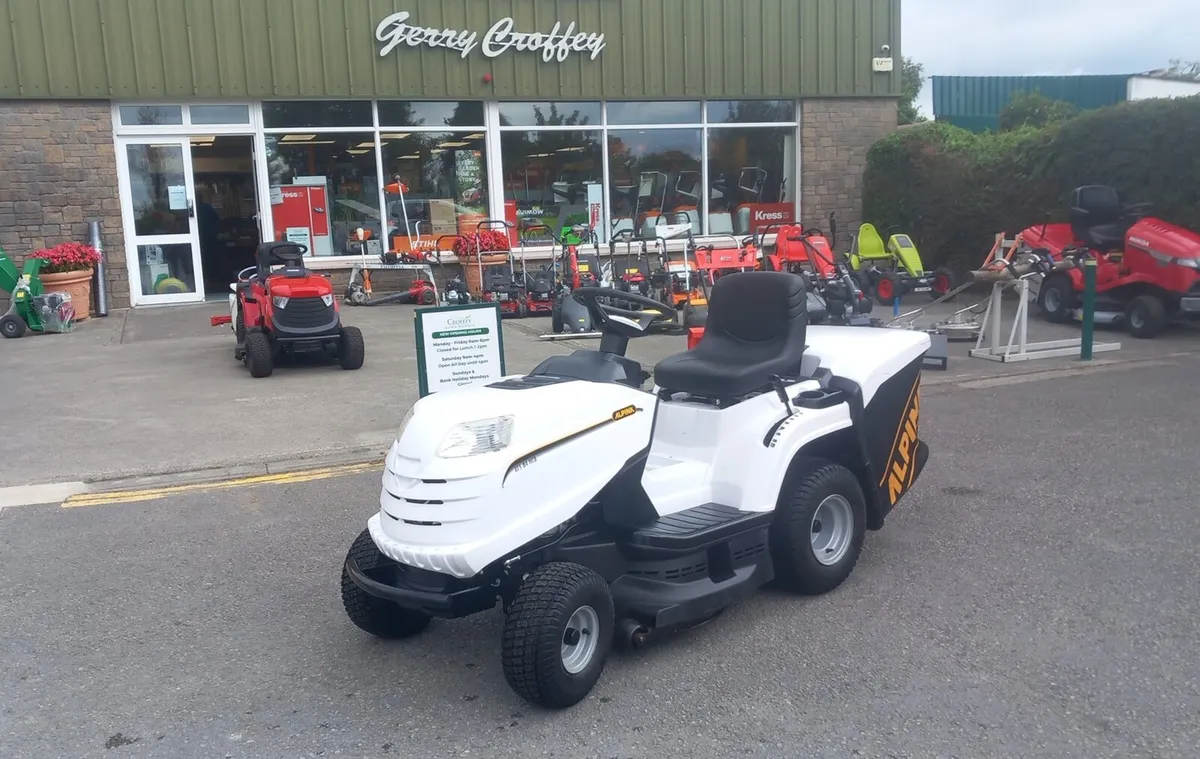 Alpina Ride on Tractor Mower - Image 2