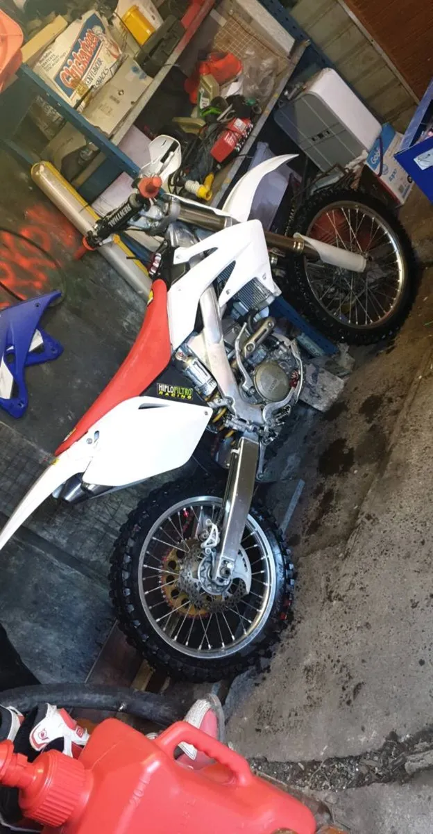 Crf 250 - Image 1