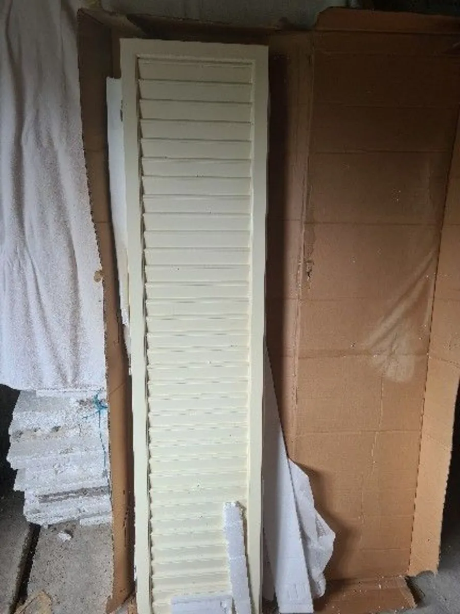 1 x NEW 3 panel room divider hinged shutter screen - Image 3