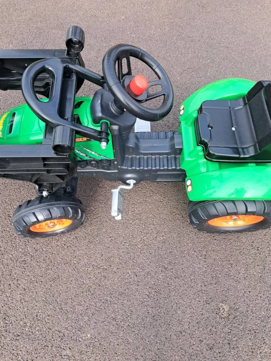 Kids Dumper and Tractor - Image 1