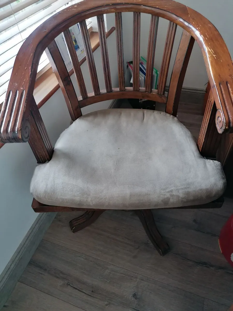 Desk Chair - Image 3