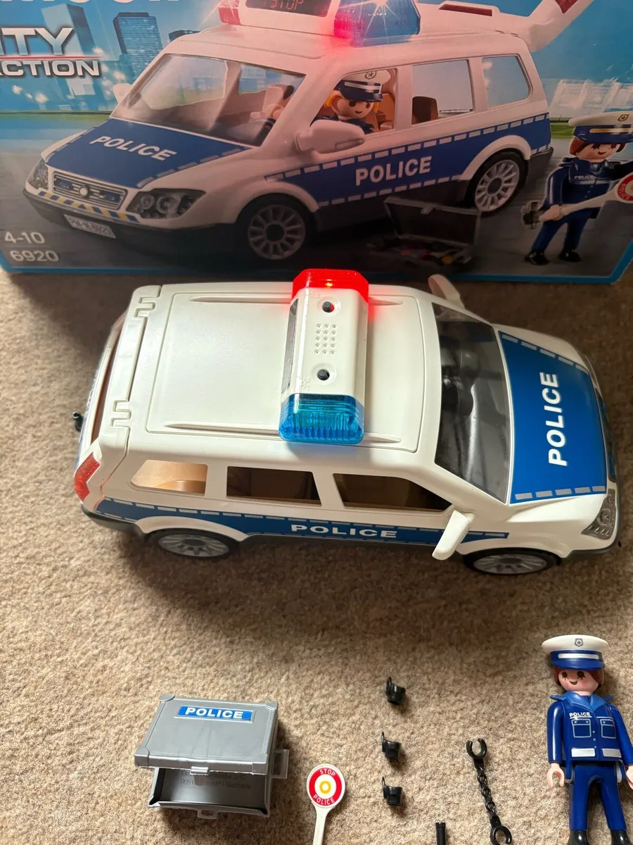 Playmobil Police Car, figures & accessories - Image 2