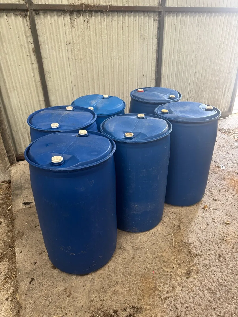 Water Tanks (200 Litre) - Image 2