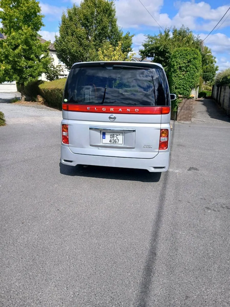 Nissan Elgrand Auto     open to offers, read add - Image 2