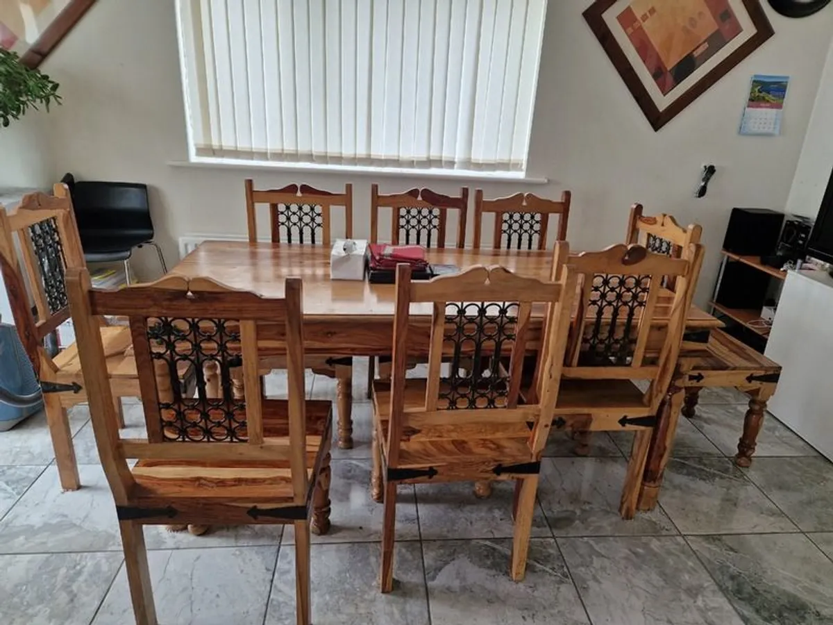 Dinning Table and 8 Chairs - Image 3
