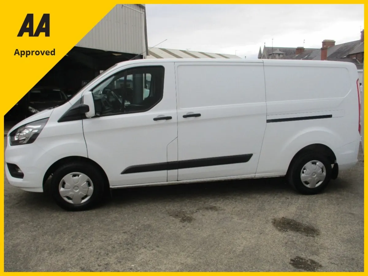 Ford Transit Custom 300L TREND 2.0 T TD 130BHP M6 - Image 4