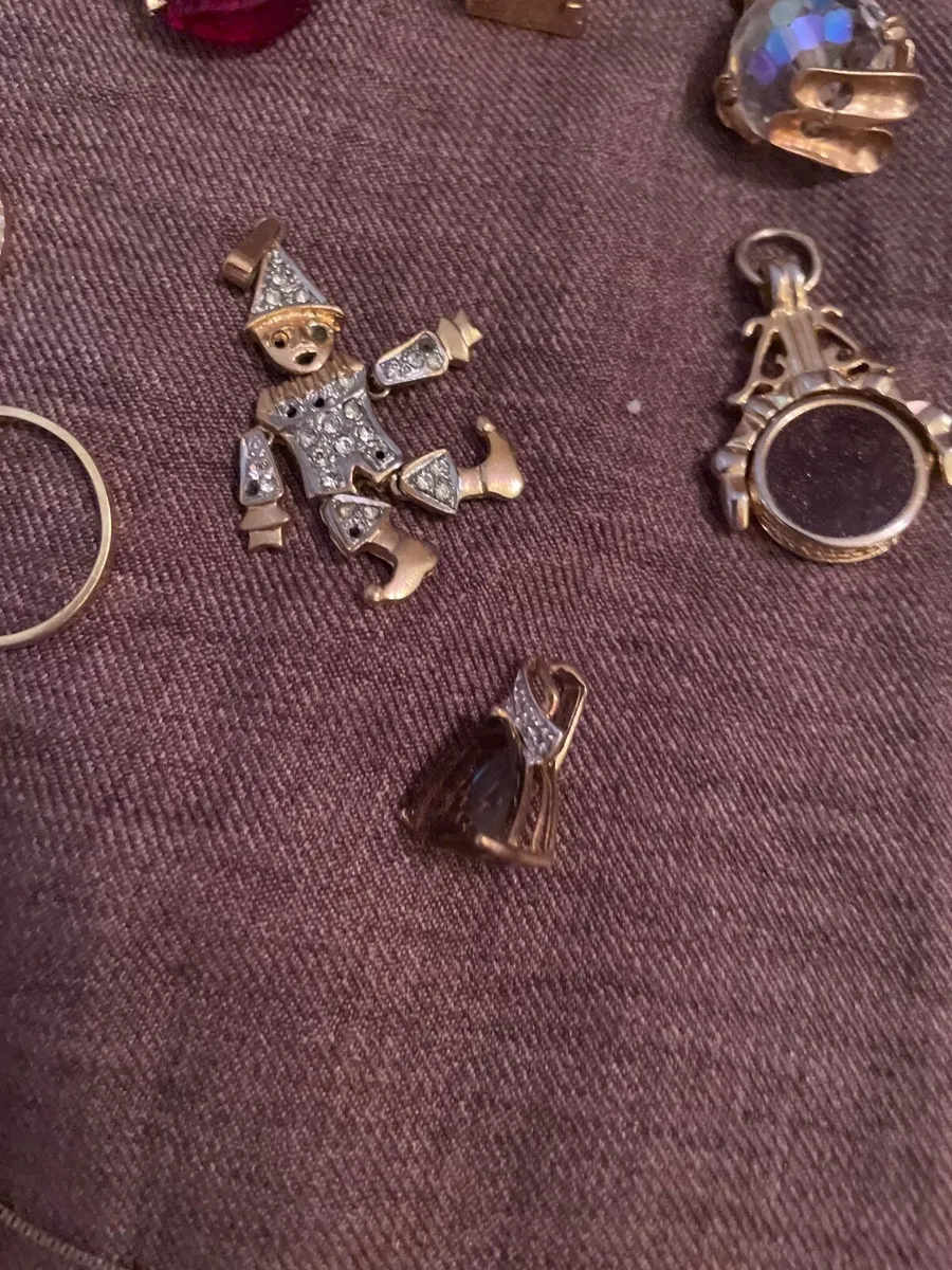 Jewellery - Image 2