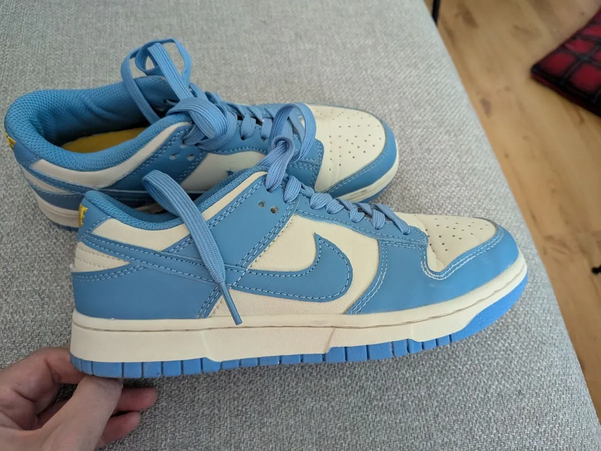 2 pairs Nike trainers, size 5 - Image 1