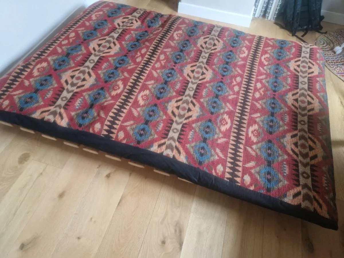 Futon - Image 3