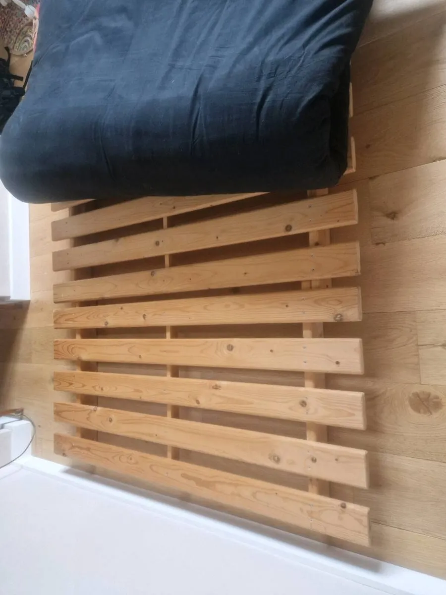 Futon - Image 4