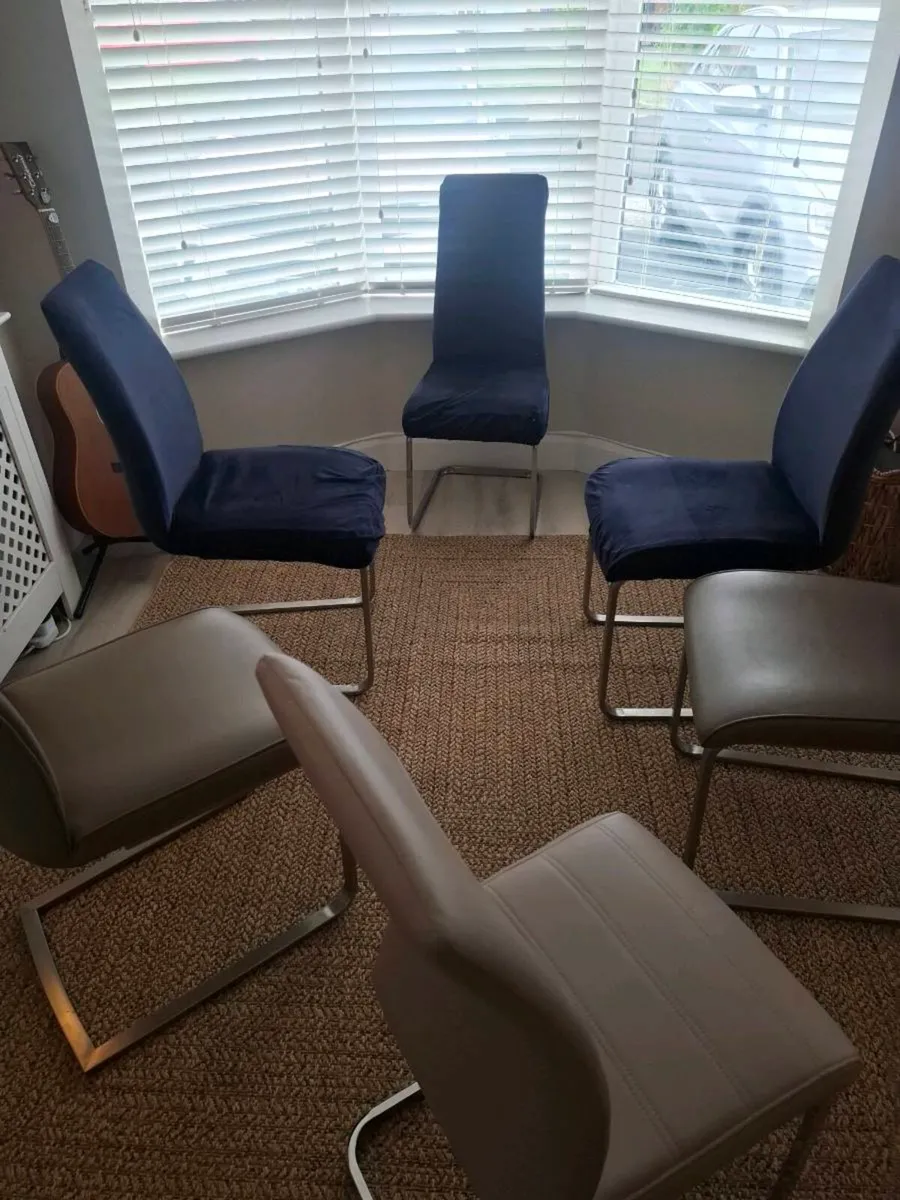 Chairs - Image 3