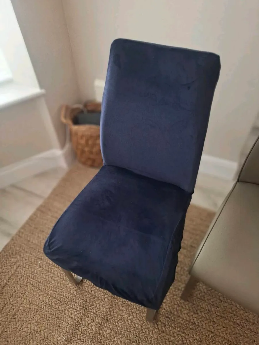 Chairs - Image 4