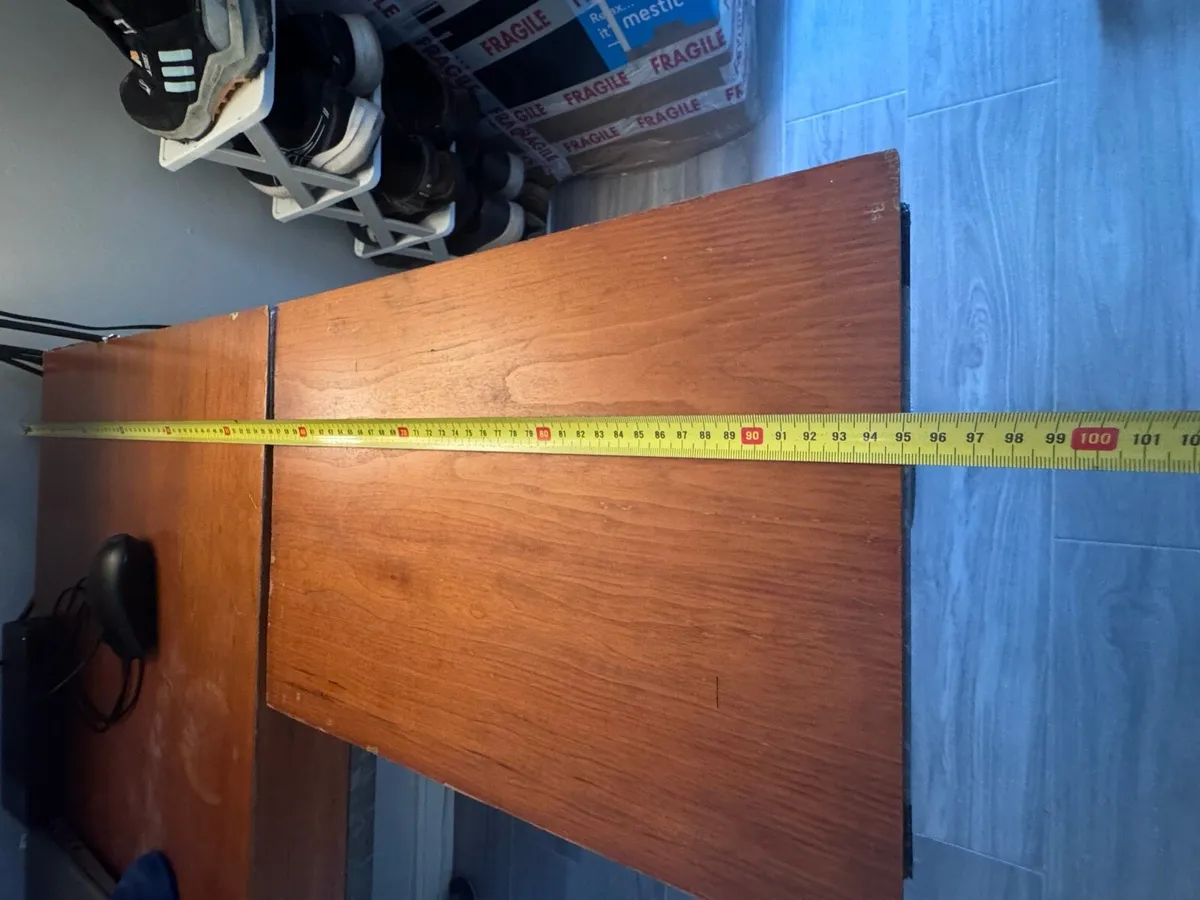 Desk - Image 3