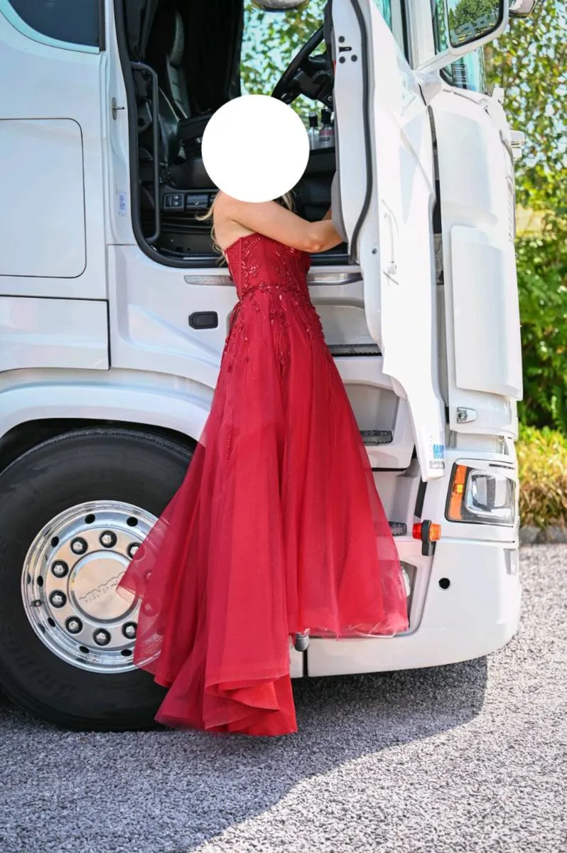 Debs Dress - Image 2