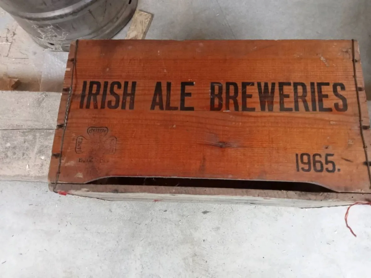 Old Irish ale breweries crate - Image 2