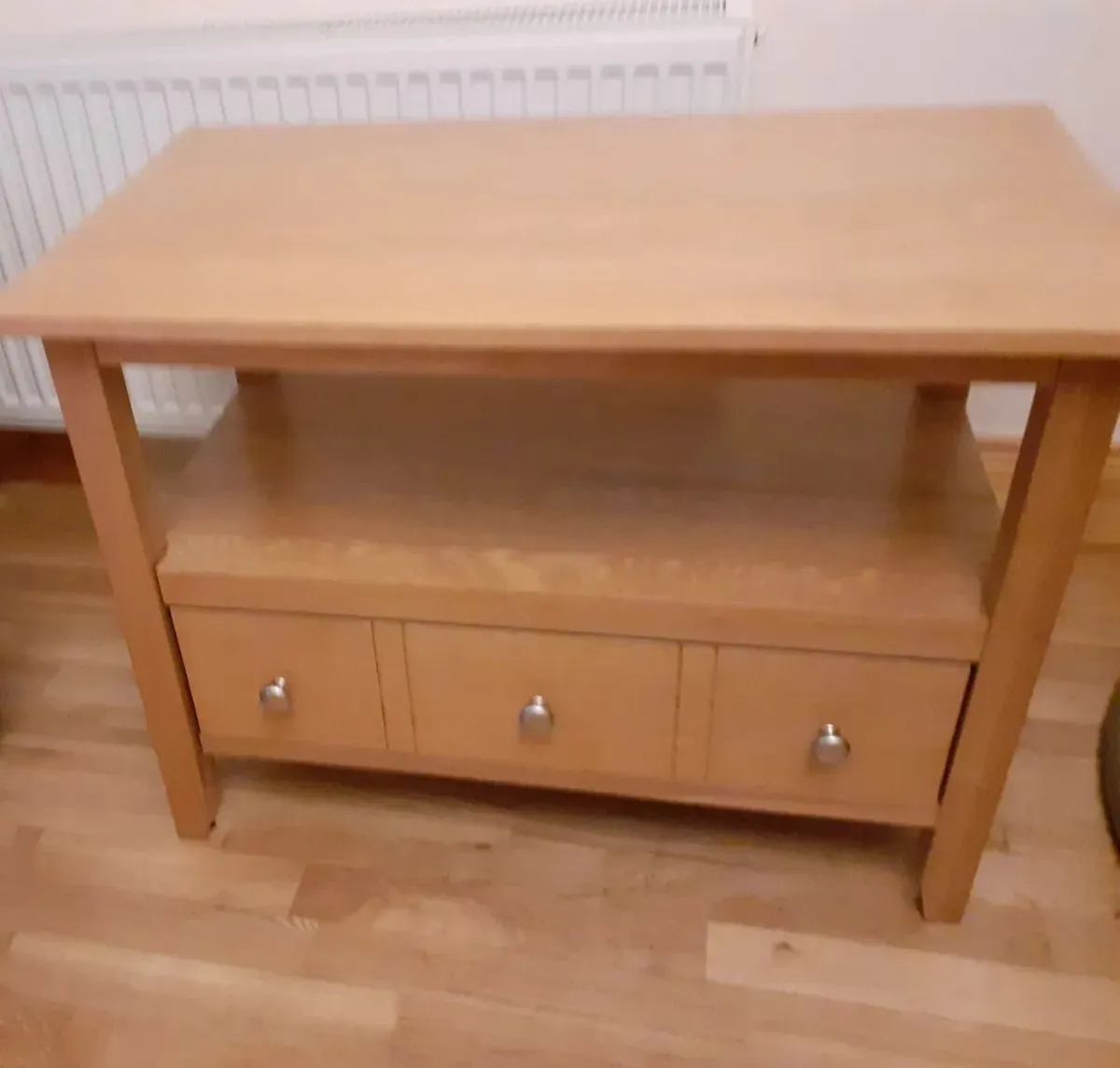 Collection only - Solid oak coffee table - Image 1