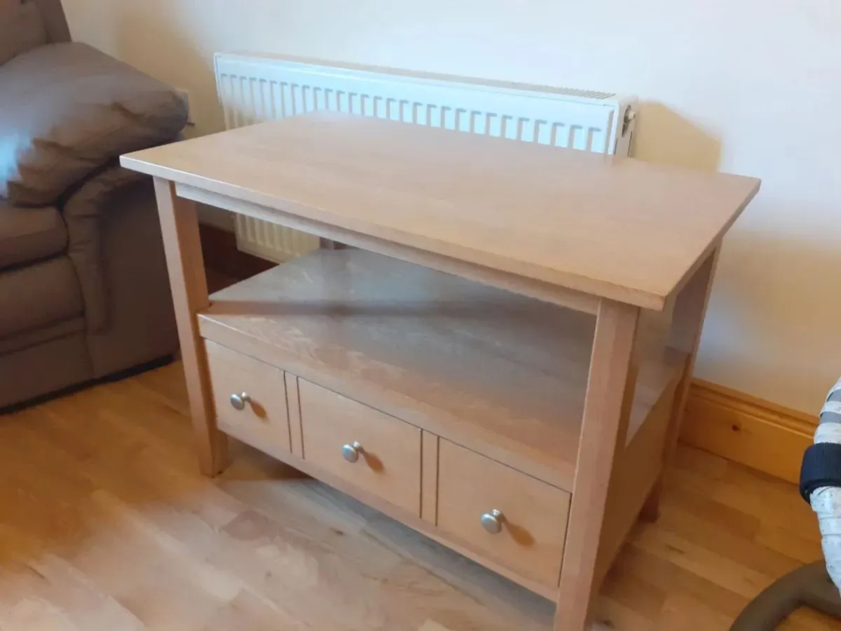 Collection only - Solid oak coffee table - Image 3