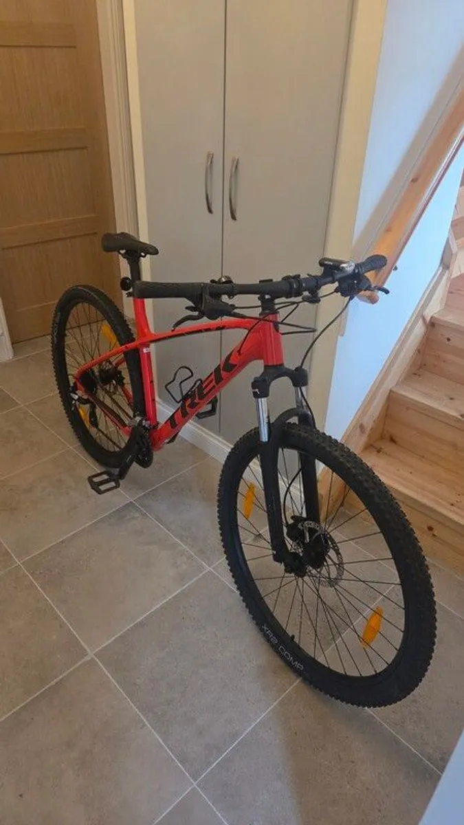 Marlin Trek 6 XL Mountain Bike - Image 2