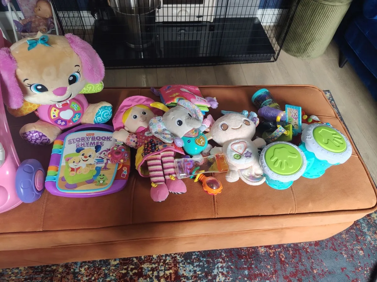 Toys - Image 3