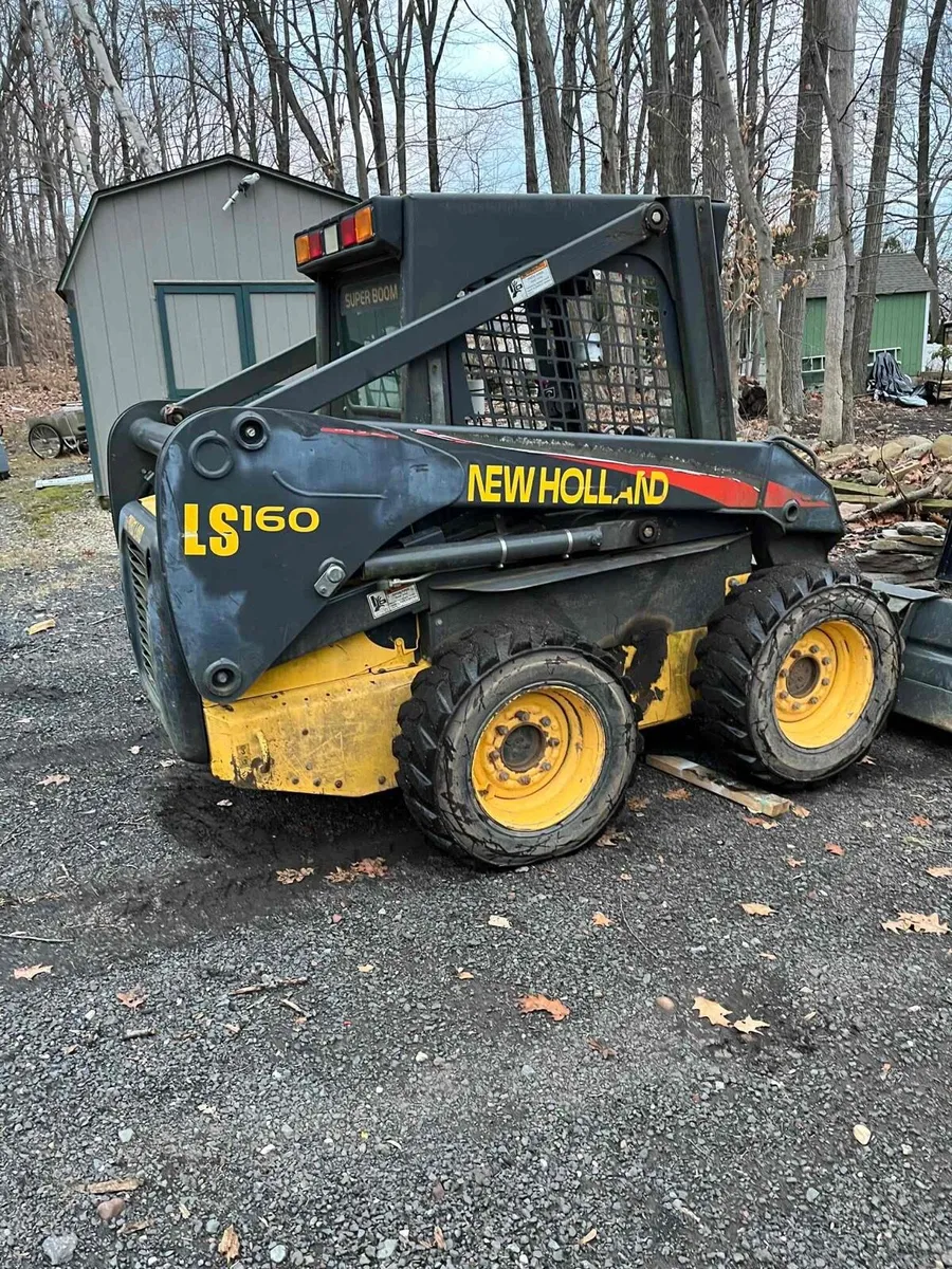 2008 NEWHOLLAND LS160 SKIDSTEER