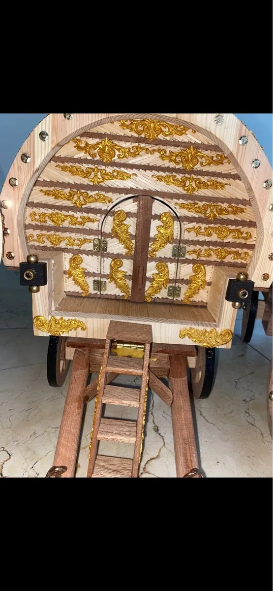 Handmade Vardo Wagons - Image 4
