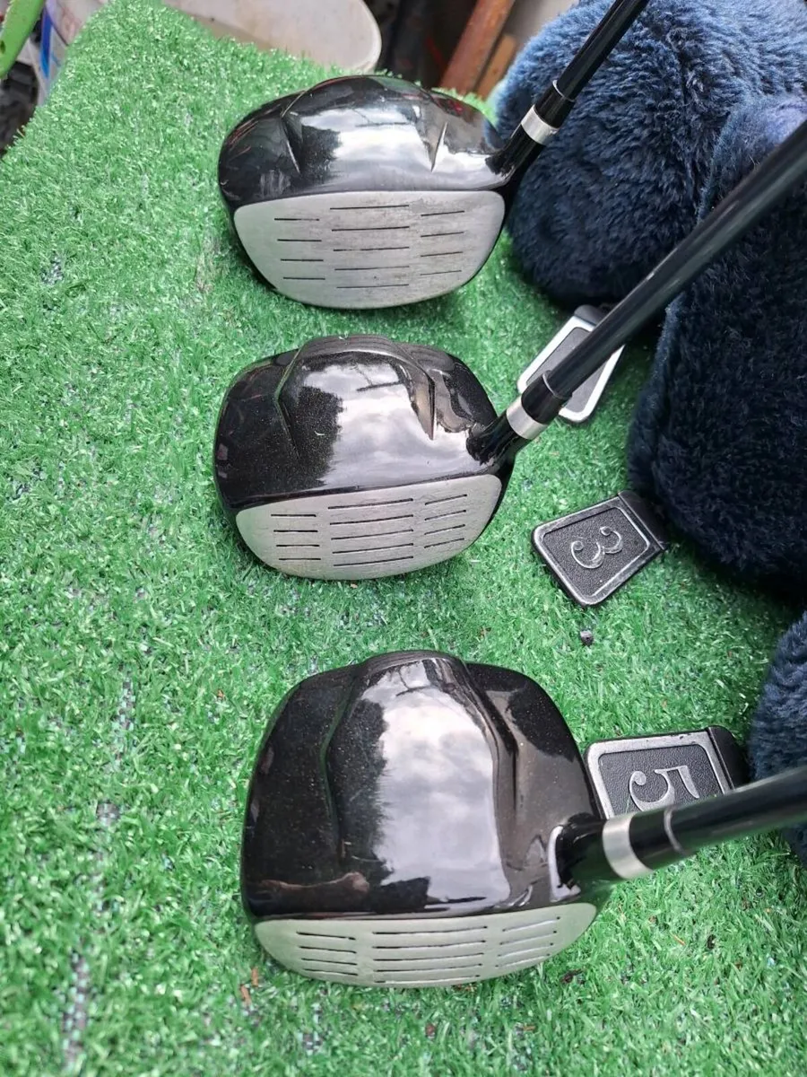 Golf clubs, full set and bag. - Image 4