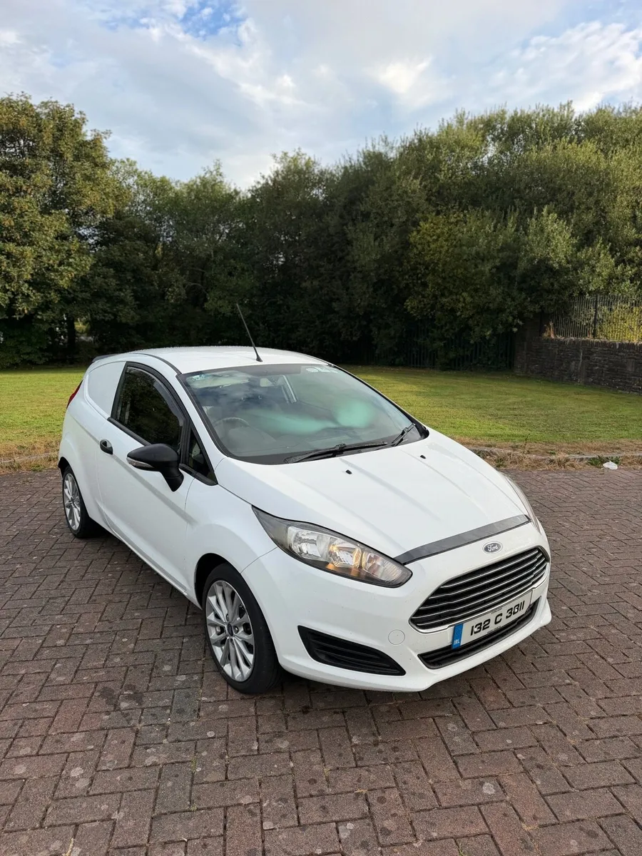 Ford Fiesta Doe11-26 Tax08-26 - Image 2