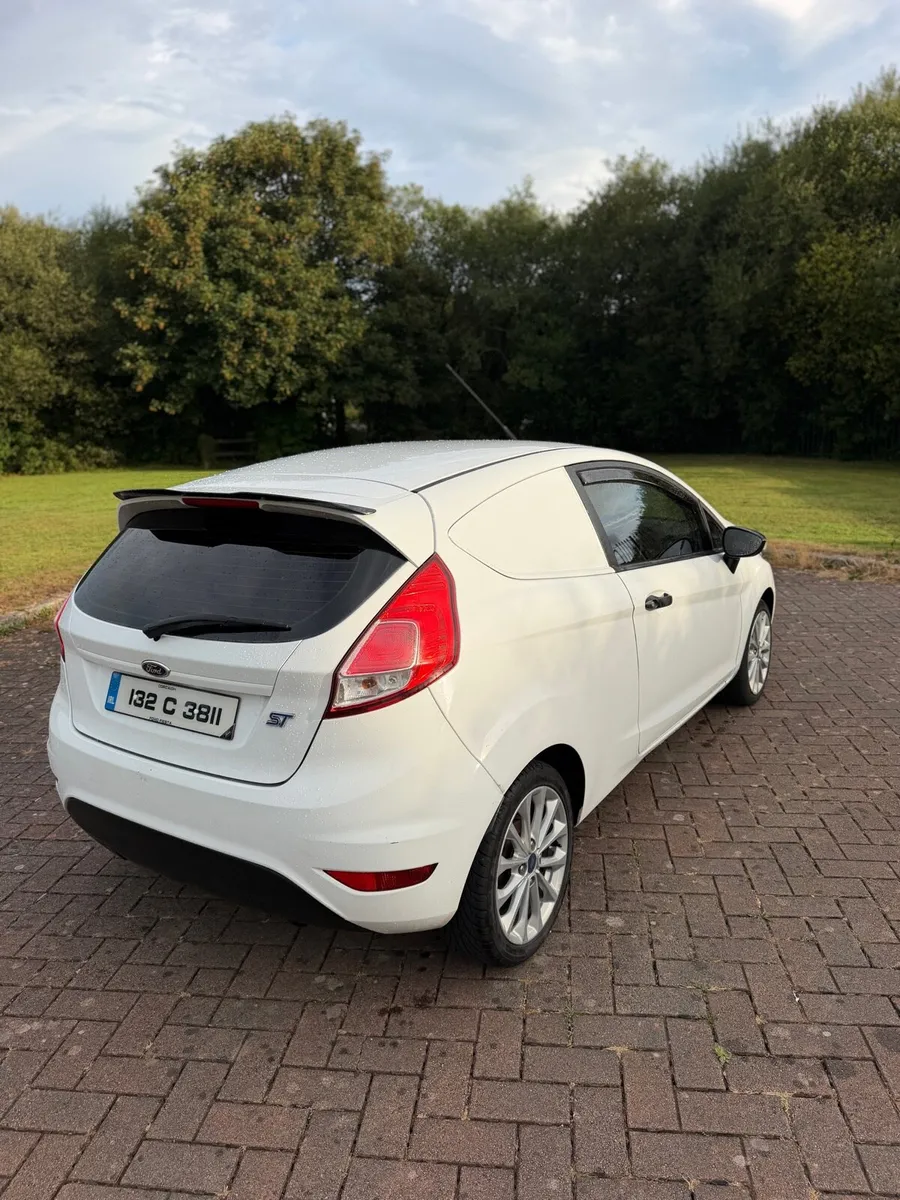 Ford Fiesta Doe11-26 Tax08-26 - Image 3