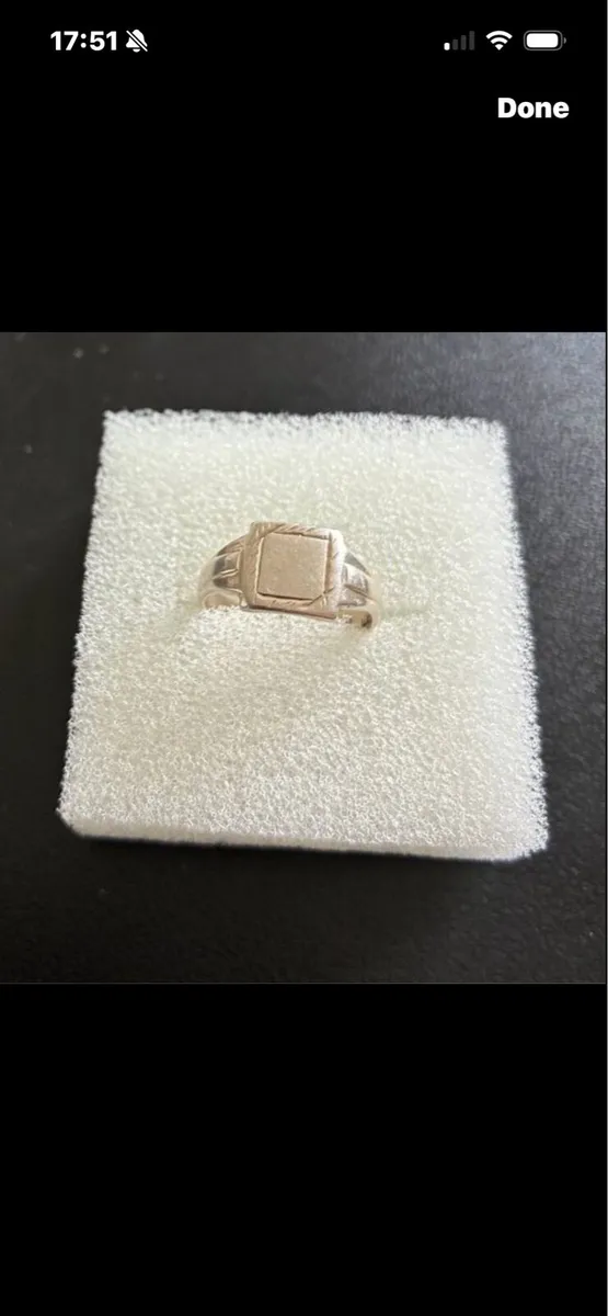 Silver Ring - Image 1