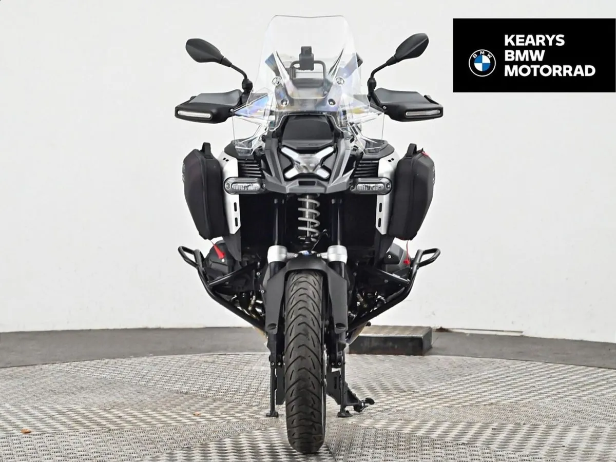BMW R 1300 GS Adventure TE (Triple Black) - Image 1
